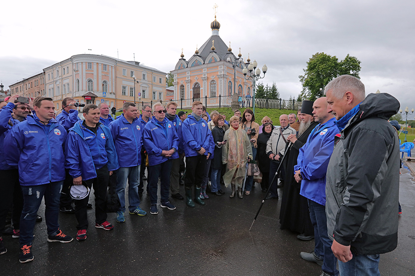 В Рыбинске встретили участников экспедиции «Голубое ожерелье России-2017