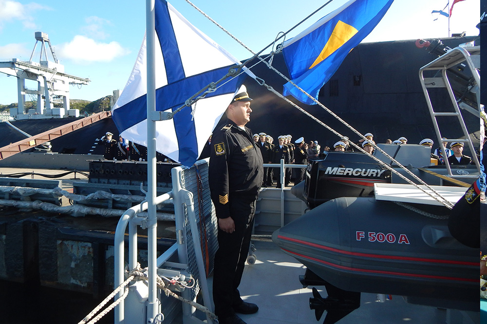 На третьем рыбинском катере специального назначения проекта 21980Э поднят военно-морской флаг